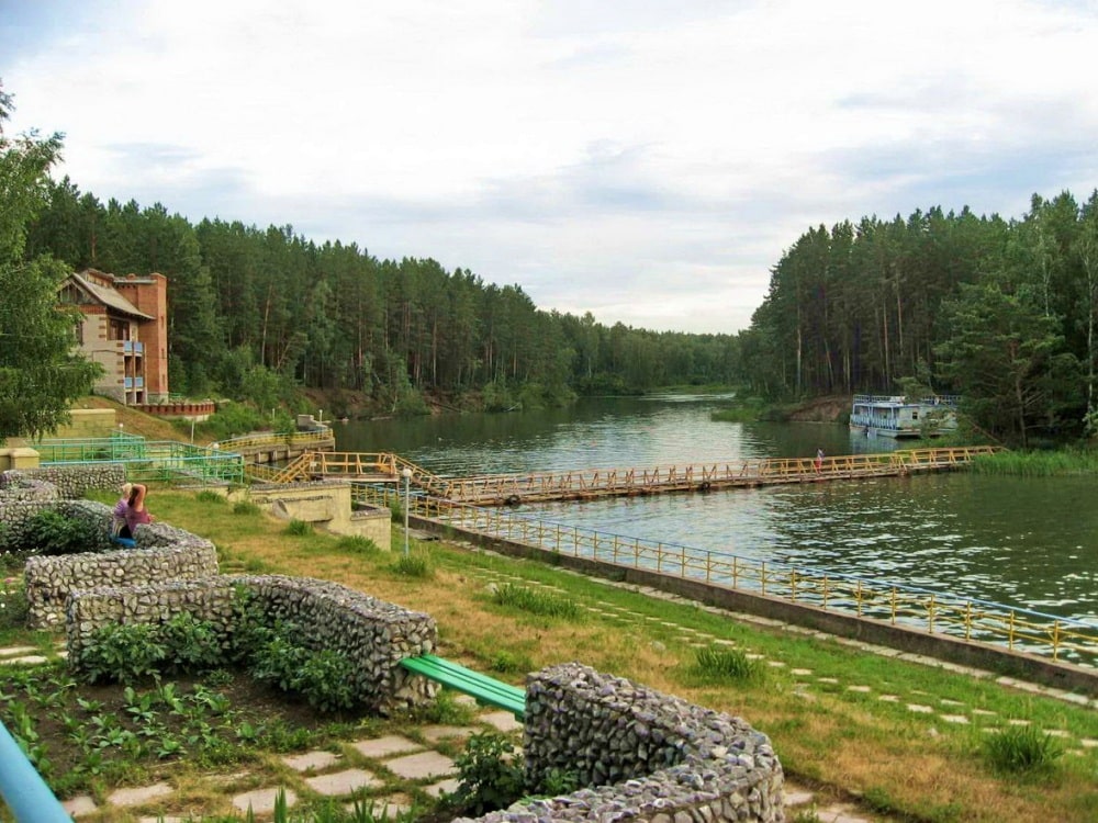 Новосибирский отдых. Пансионат Синеморье в Караканском Бору. Синеморье Новосибирск. Пансионат Синеморье Новосибирская область. Пансионат Синеморье Ордынский район.